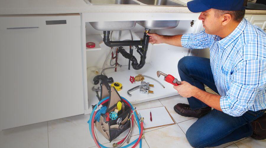 Expert burst pipe repair services in Day, FL